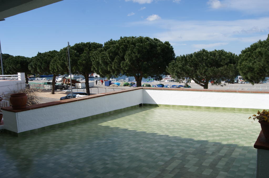 Agi Casa Puerto Βίλα Ρόζες Δωμάτιο φωτογραφία